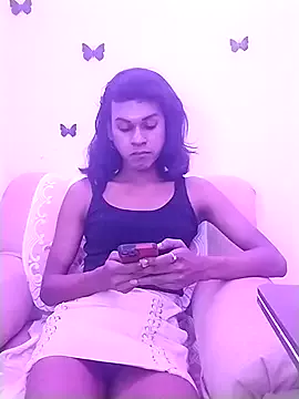 Love_Queen11 – webcam model profile photo Image 15