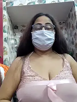 maataaan – webcam model profile photo Image 17