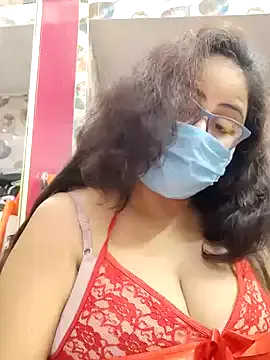 maataaan – webcam model profile photo Image 3