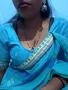 MiaKorz – webcam model profile photo Image 11