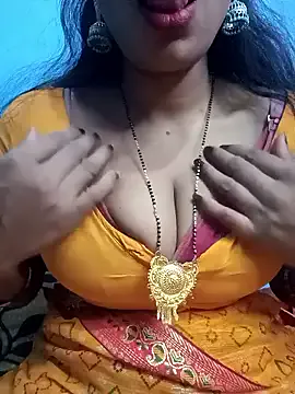 MiaKorz – webcam model profile photo Image 14