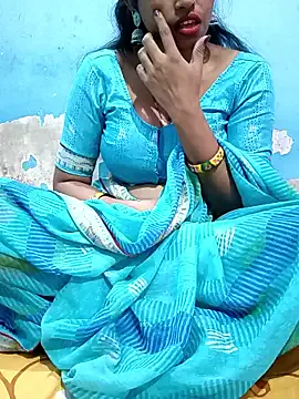 MiaKorz – webcam model profile photo Image 15