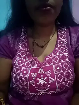 MiaKorz – webcam model profile photo Image 19