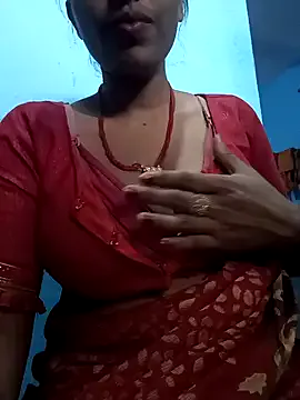 MiaKorz – webcam model profile photo Image 2