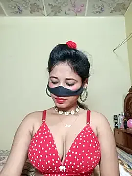 maataaan – webcam model profile photo Image 10