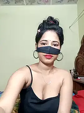 maataaan – webcam model profile photo Image 9