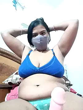 Nami-OP – webcam model profile photo Image 3