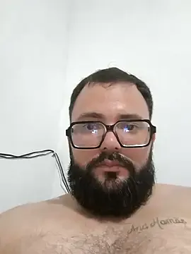 roouse – webcam model profile photo Image 2