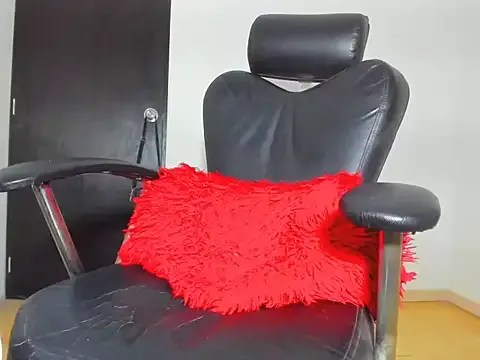 missdirtyhot_ – webcam model profile photo Image 2