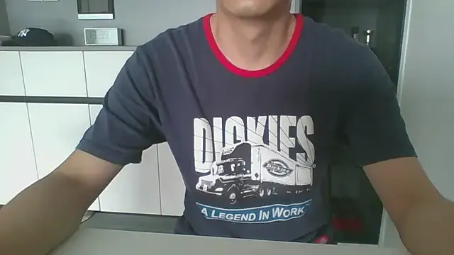 NATINATU252525 – webcam model profile photo Image 11