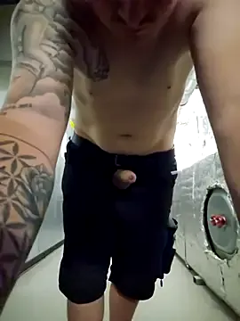 sara__xx__love – webcam model profile photo Image 7