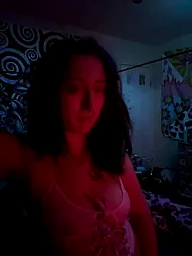 roouse – webcam model profile photo Image 6