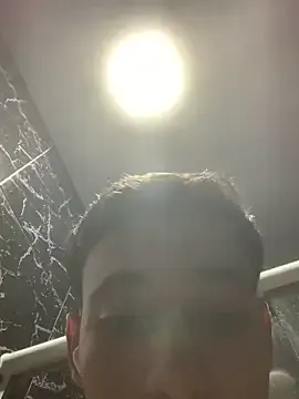 GouGou-111 – webcam model profile photo Image 3