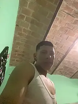 nowex18 – webcam model profile photo