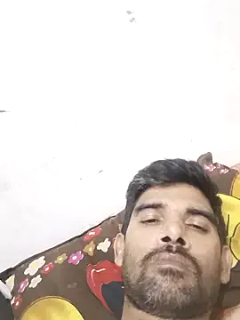 Yui-Ch – webcam model profile photo Image 2