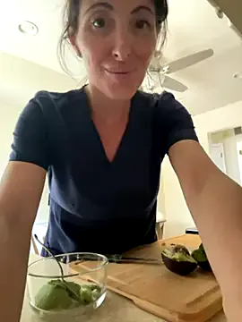 Noir – webcam model profile photo Image 2