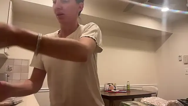 Noir – webcam model profile photo Image 5