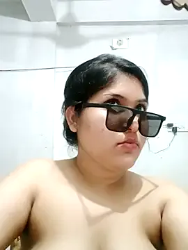 AddisonArt – webcam model profile photo Image 8