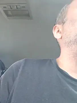 ippei0001 – webcam model profile photo Image 4