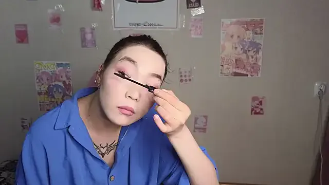 VenusRusell – webcam model profile photo Image 2