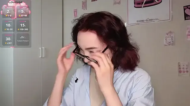 VenusRusell – webcam model profile photo Image 7