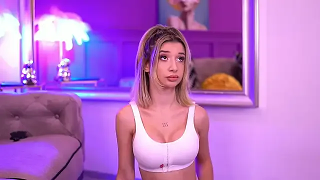 AlexisWilliams – webcam model profile photo Image 11