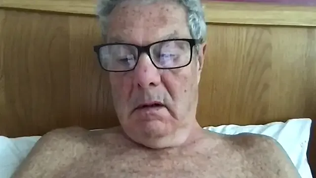 Yui-Ch – webcam model profile photo Image 7