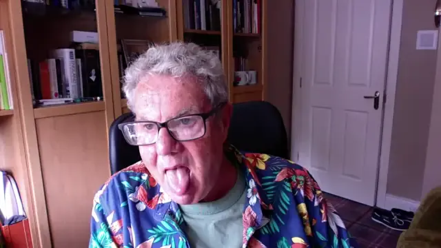 Yui-Ch – webcam model profile photo Image 9