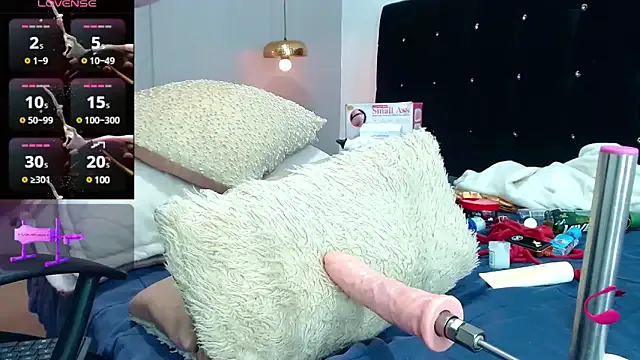 hina_porn – webcam model profile photo Image 5