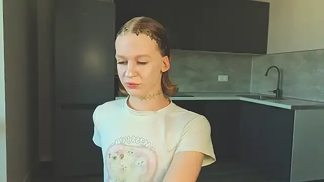 Olivia-Pink Image 6
