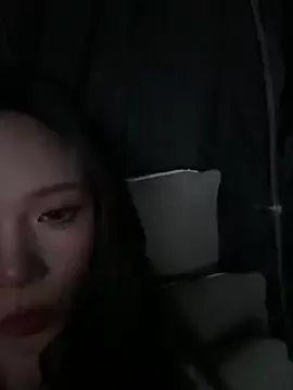 IrisDavis – webcam model profile photo Image 10