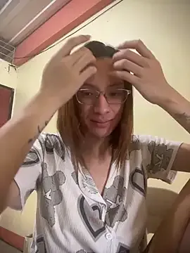 oxo_yuna_oxo – webcam model profile photo Image 8