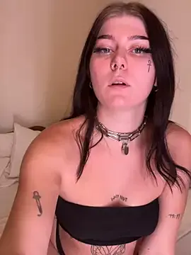 NANAchan_R – webcam model profile photo Image 17