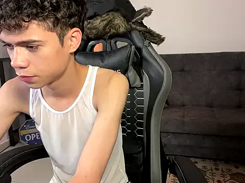 OopsAgain_ – webcam model profile photo