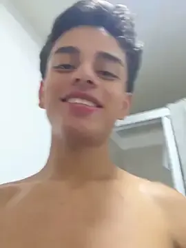  – webcam model profile photo Image 2