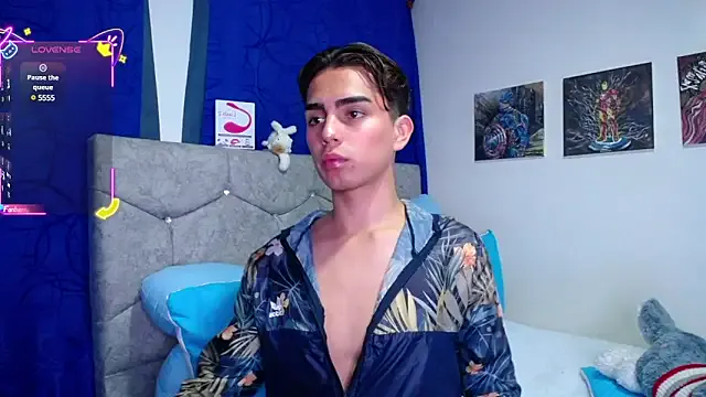 NANA_7 – webcam model profile photo Image 2