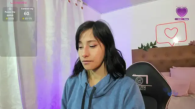 CindyCall – webcam model profile photo Image 13