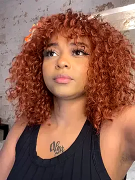 HillaryDiez – webcam model profile photo Image 15