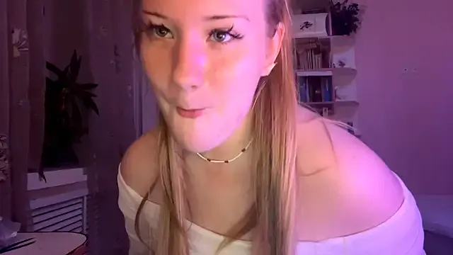 AnnaBeliss – webcam model profile photo Image 7