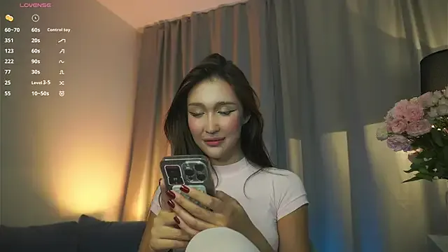 Humsafar-HDX-13 – webcam model profile photo Image 9