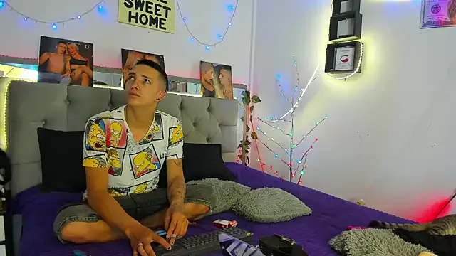 Shiny_Jennifer – webcam model profile photo Image 3