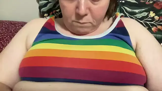 ParisNova – webcam model profile photo