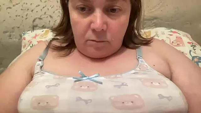 FroggyAnna – webcam model profile photo Image 6