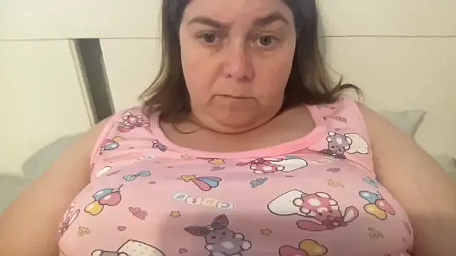 FroggyAnna – webcam model profile photo Image 9