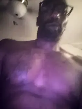 GouGou-111 – webcam model profile photo Image 2