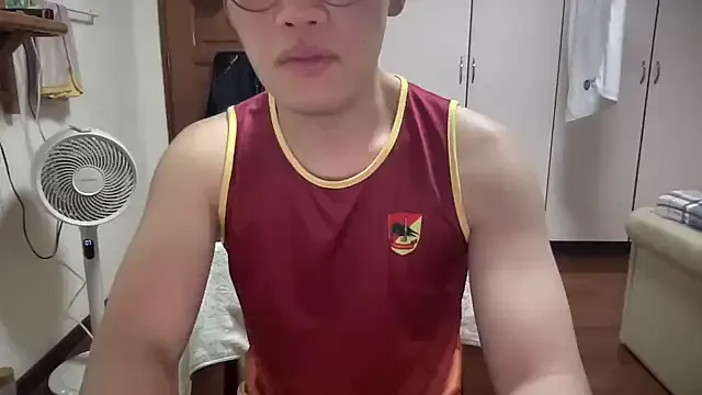 Rodrigues_Lucas – webcam model profile photo Image 6