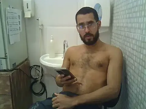 roouse – webcam model profile photo Image 11