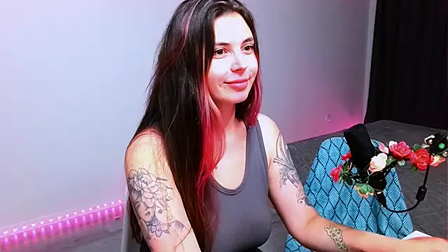 Yui-Ch – webcam model profile photo Image 16