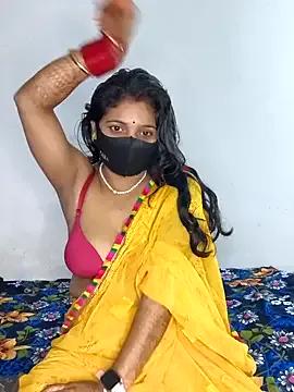 Riya_35_sexy – webcam model profile photo Image 6