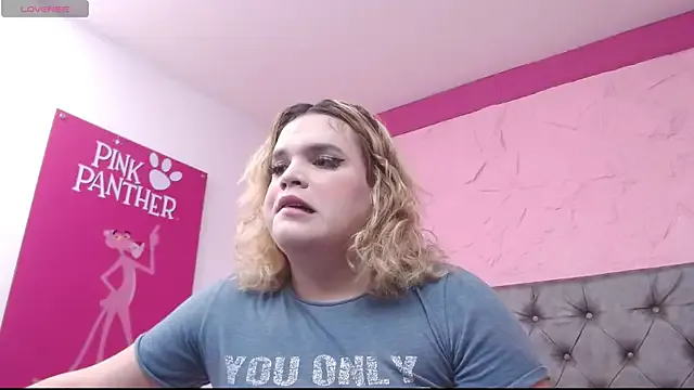 LushianaFitness – webcam model profile photo Image 15